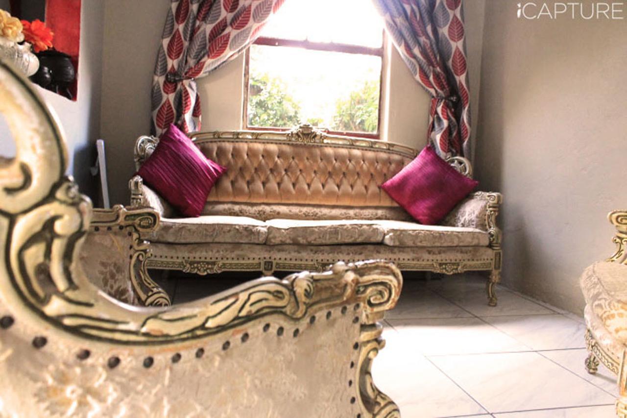 Vicky B Bed And Breakfast Mogwase Buitenkant foto
